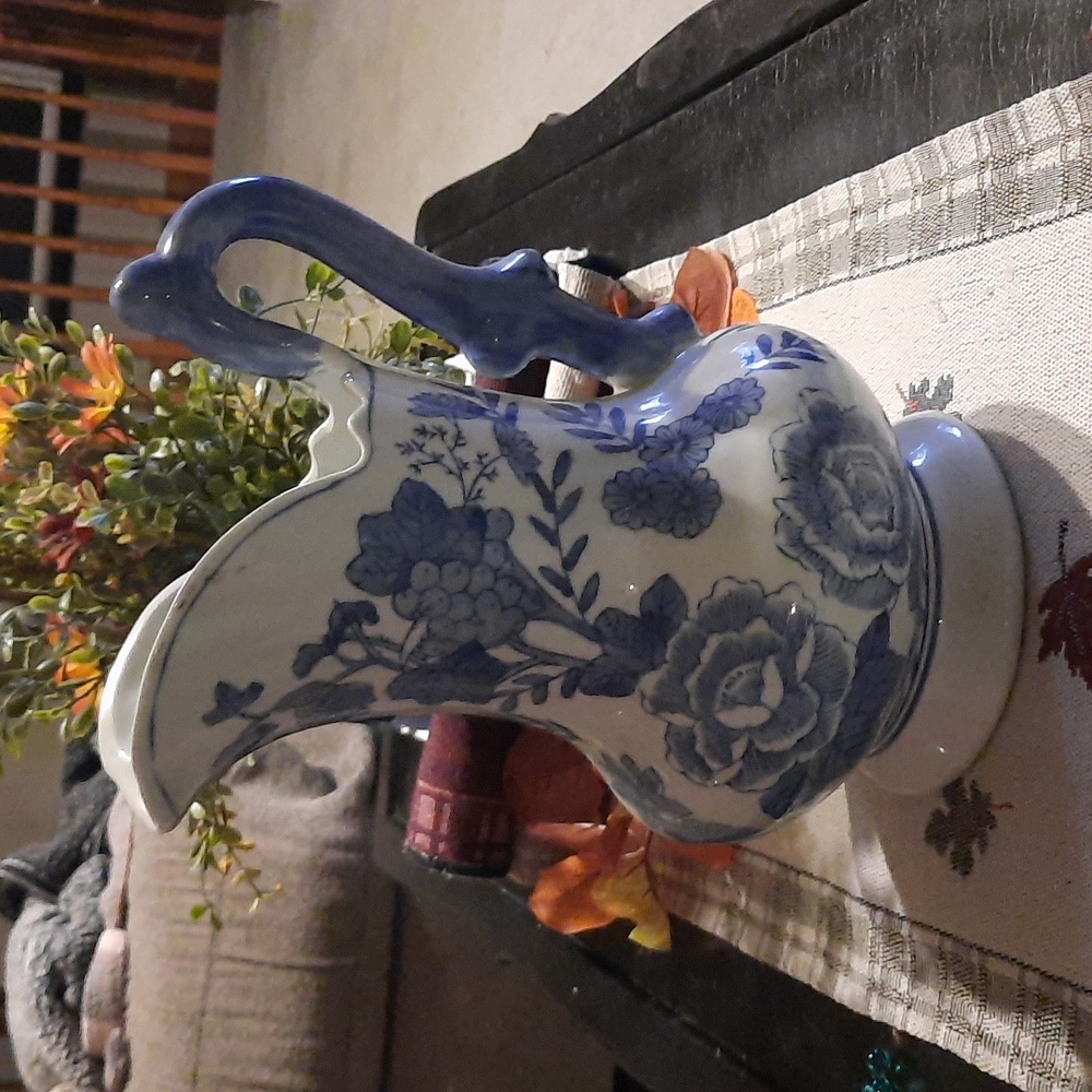 Silvestri pottery pictur